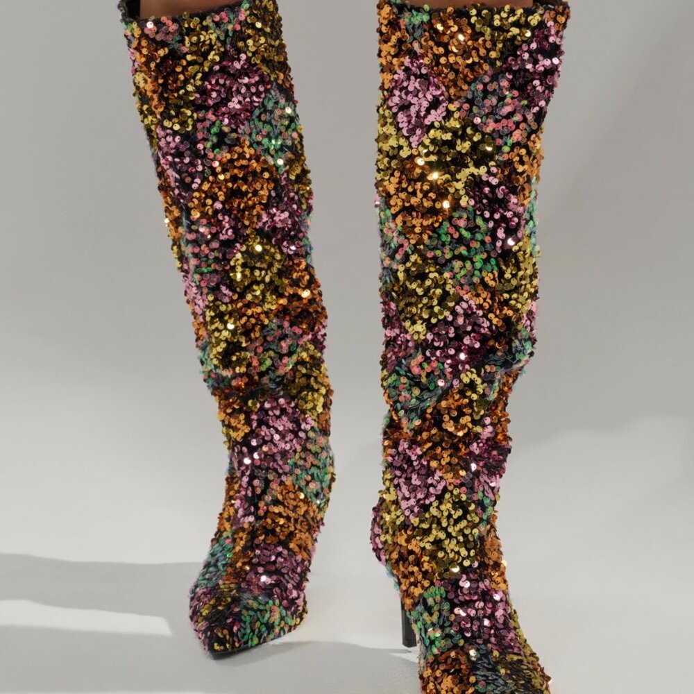 AZALEA WANG JIMENA MULTI GOLD SEQUIN KNEE HIGH STILETTO BOOT - 10 - Picture 2 of 3